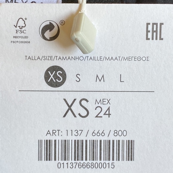 🌹NWT. Bershka Cropped Faux Leather Biker Jacket. Size XS. - Picture 7 of 11